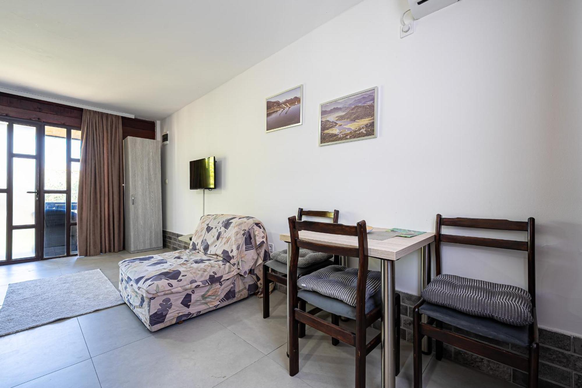 Apartments Obala Podgorica Exterior photo